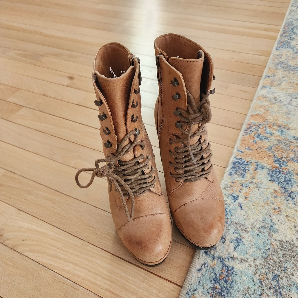 Vince Camuto Booties